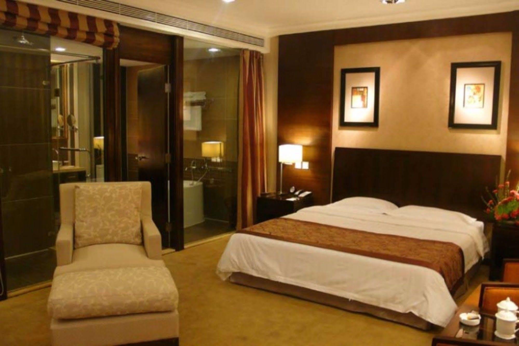 Beijing Jinlong Hotspring Hotel מראה חיצוני תמונה